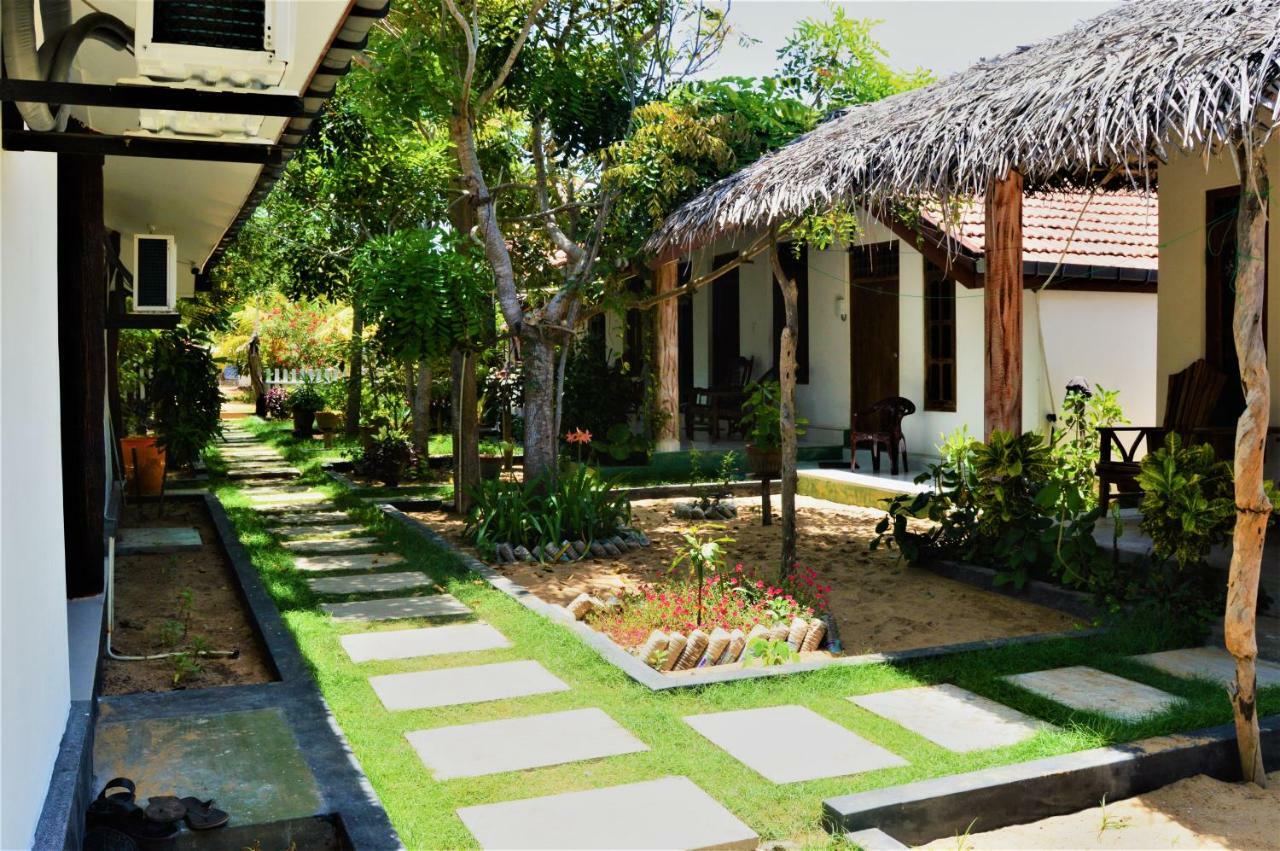 Shim Beach Resort Arugam Bay Exterior foto
